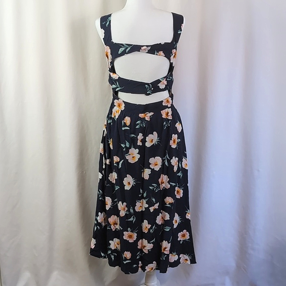 Reformation Lanai Must Be Dreaming Floral Midi Dress - Picture 5 of 12